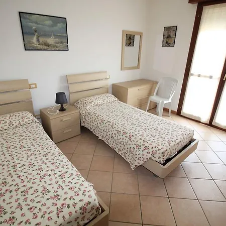 Po Apartment *