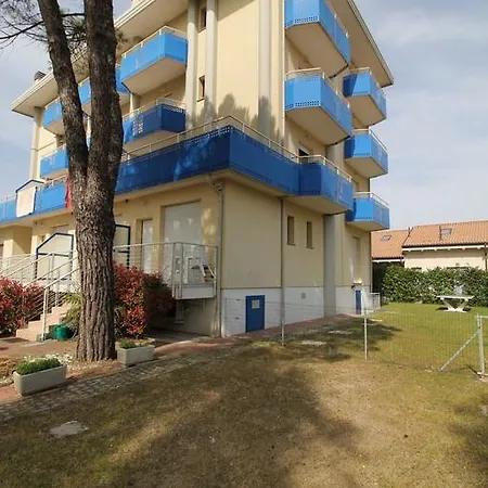 Po Apartment *